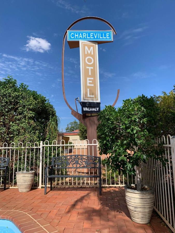 Charleville Motel Extérieur photo
