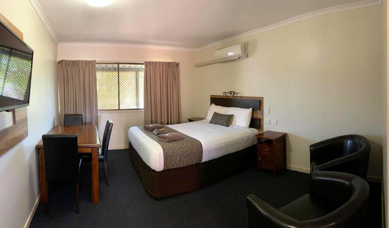 Charleville Motel Extérieur photo